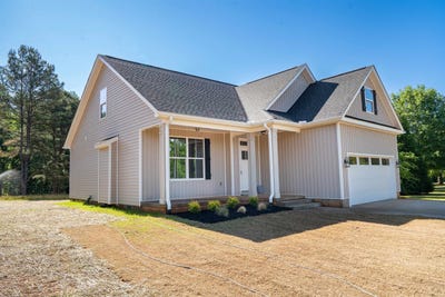 /international/us/220-water-mill-road-cowpens-sc-110107168090/