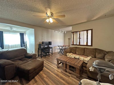 /international/us/1458-palo-verde-tucson-az-110096752743/