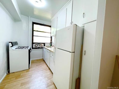 /international/us/98-50-63rd-drive-rego-park-ny-110110177131/