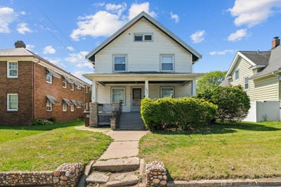 /international/us/1631-8th-avenue-rockford-il-110108390056/