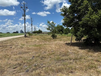 /international/us/tbd-e-travis-avenue-mart-tx-110100478811/