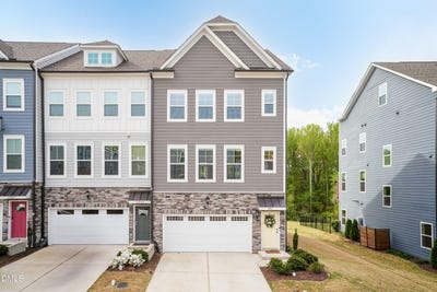 /international/us/2051-eva-pearl-drive-apex-nc-110107154763/