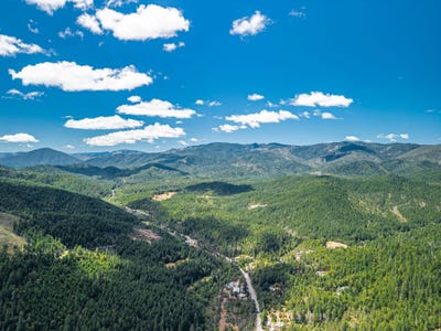 /international/us/222-wonder-lane-wilderville-or-110108197035/