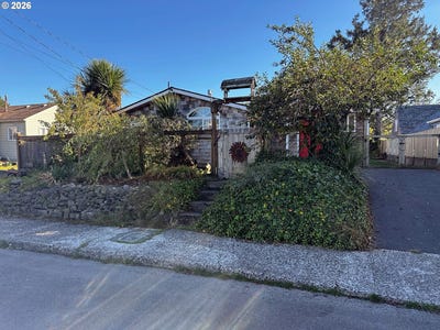 /international/us/779-16th-ave-seaside-or-110120129360/