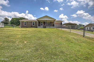 /international/us/8822-rich-valley-road-bristol-va-110100803095/