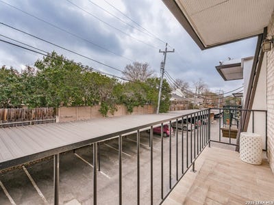 /international/us/8058-broadway-255-t-san-antonio-tx-110107318887/