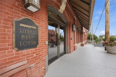 /international/us/200-main-street-kansas-city-mo-110120755030/