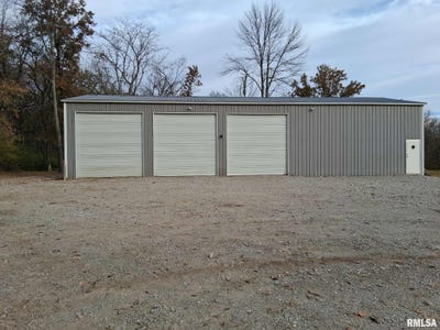 /international/us/9386-lake-edwards-drive-mt-olive-il-110104013925/
