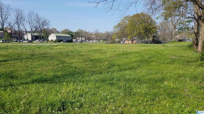 /international/us/550-middle-street-montevallo-al-110098423154/