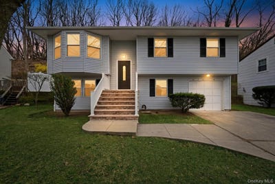 /international/us/9-harmony-lane-glen-cove-ny-110109320164/