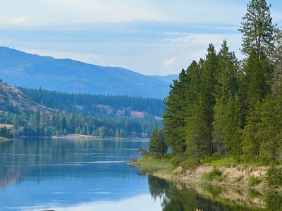 /international/us/tbd38-hwy-25-n-northport-wa-110097261965/?lang=pt