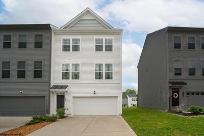 /international/us/308-bay-street-morgantown-wv-110108120913/