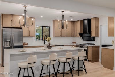/international/us/1111-w-townley-avenue-phoenix-az-110107204986/
