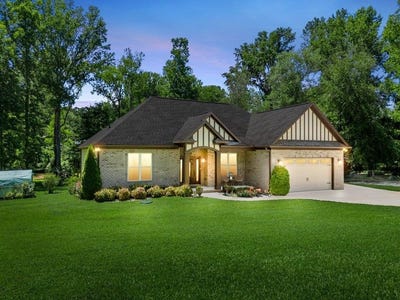 /international/us/301-valleydale-drive-inman-sc-110101023302/