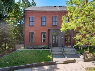 /international/us/22-kenilworth-st-boston-ma-110108579868/