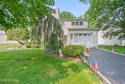 /international/us/236-community-circle-old-bridge-nj-110100194726/