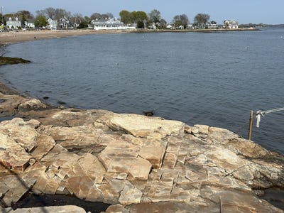 /international/us/33-sybil-avenue-branford-ct-110108499481/