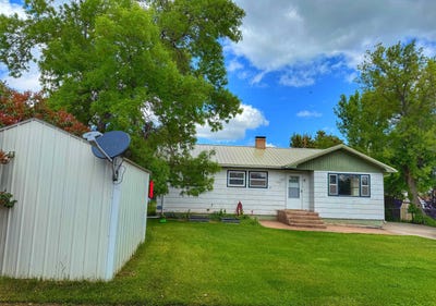 /international/us/1015-e-warren-sundance-wy-110099961107/