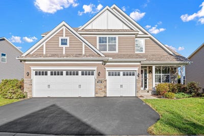 /international/us/626-eastgate-parkway-mahtomedi-mn-110120454048/