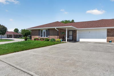 /international/us/865-e-bell-drive-marion-in-110108388151/