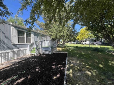 /international/us/4030-river-resort-dr-homedale-id-110108871923/