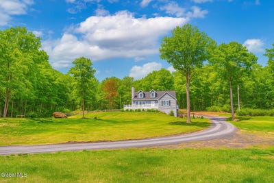 /international/us/214-vosenkill-road-athens-ny-110099027159/