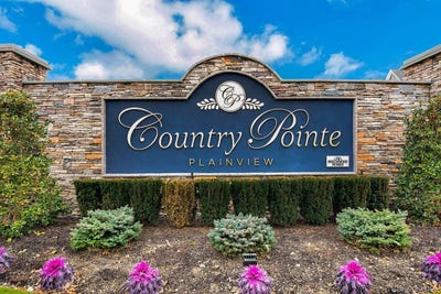/international/us/15103-aspenwood-drive-plainview-ny-110108551473/