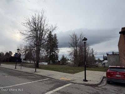 /international/us/32173-n-5th-ave-spirit-lake-id-110109162415/