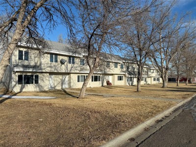/international/us/518-w-jefferson-avenue-chester-mt-110105933715/