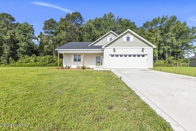 /international/us/840-bright-leaf-road-kinston-nc-110101262966/