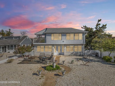 /international/us/22-dickman-drive-lavallette-nj-110108023712/