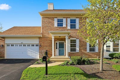 /international/us/611-belmont-lane-carol-stream-il-110107514942/