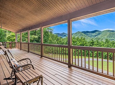 /international/us/59-w-canoe-creek-tuckasegee-nc-110109136421/