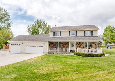/international/us/393-palace-circle-spring-creek-nv-110108350672/