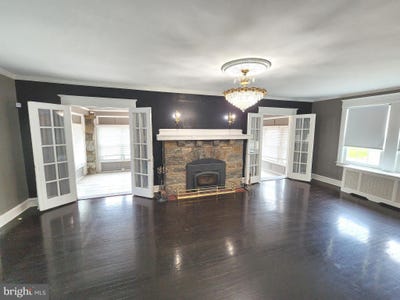 /international/us/351-congress-avenue-lansdowne-pa-110099386922/