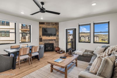 /international/us/1169-w-helling-circle-201-heber-city-ut-110109157575/