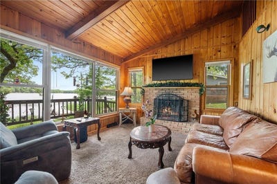 /international/us/597-emmet-road-lynden-twp-mn-110100026203/