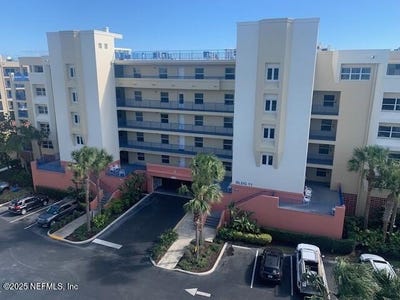 /international/us/5300-s-atlantic-avenue-new-smyrna-beach-fl-110110322655/