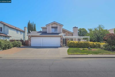/international/us/3012-evergreen-dr-fairfield-ca-110108537788/