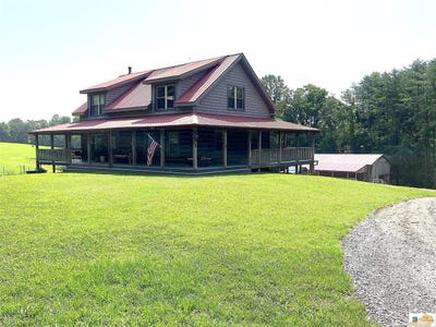 /international/us/3192-greenbriar-road-columbia-ky-110100596119/