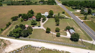 /international/us/503-n-highway-95-granger-tx-110108607087/