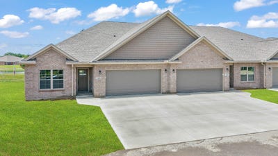 /international/us/1160-waterloo-street-troy-oh-110100634951/
