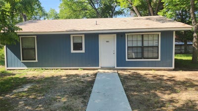 /international/us/903-w-1st-st-cameron-tx-110104023923/