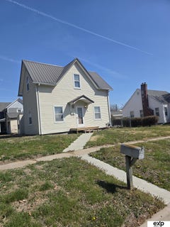 /international/us/404-e-20th-street-falls-city-ne-110107083527/