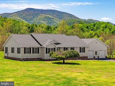 /international/us/6315-ida-road-stanley-va-110107788266/