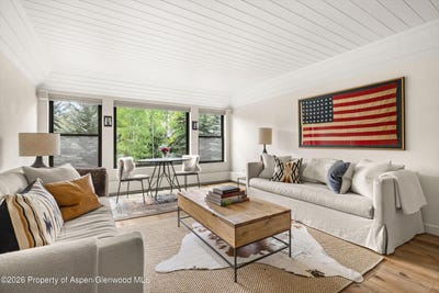 /international/us/941-vine-street-aspen-co-110108475839/
