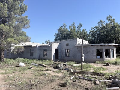 /international/us/925-w-savannah-road-san-miguel-nm-110120089505/