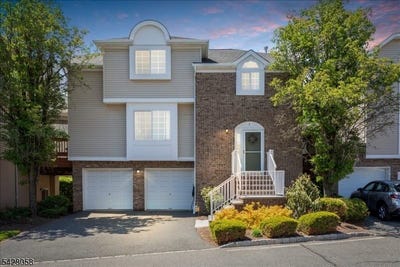 /international/us/3-whispering-way-e-berkeley-heights-twp-nj-110107822835/