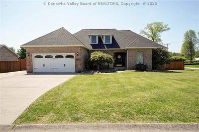 /international/us/3601-brookshire-drive-hurricane-wv-110107517591/
