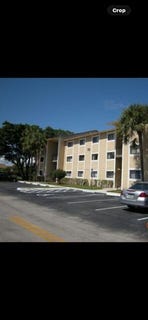 /international/us/211-palm-circle-e-pembroke-pines-fl-110120459167/